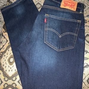 Levi's 502 jeans 33x30 EUC. Like new!
